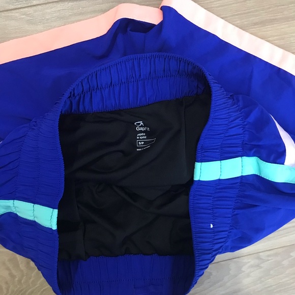 Gap fit shorts - Picture 4 of 6